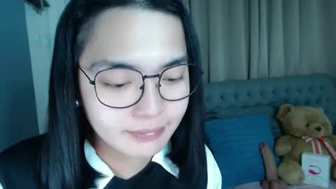 im your lovely zhaviabigcock here online show from February 12, 12:55 pm