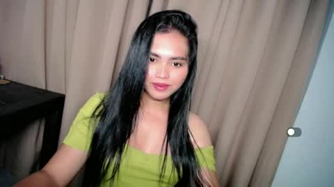 Snapshot of zhillycate chatting on June 20, 6:05 am CATE online show from June 20, 6:05 am