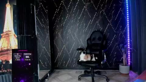 zhoestrong online show from January 18, 2:32 pm