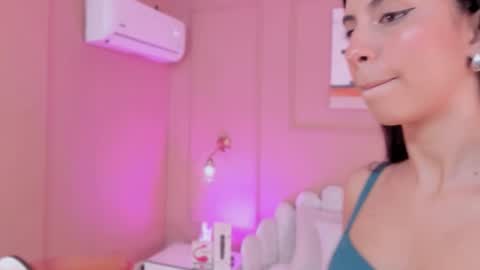 ZIA online show from February 19, 7:10 pm