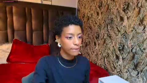 Snapshot of zia_green chatting on April 28, 1:05 pm Zia Green online show from April 28, 1:05 pm