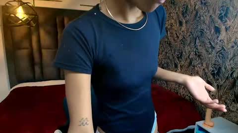 Snapshot of zia_green chatting on May 15, 12:56 pm Zia Green online show from May 15, 12:56 pm