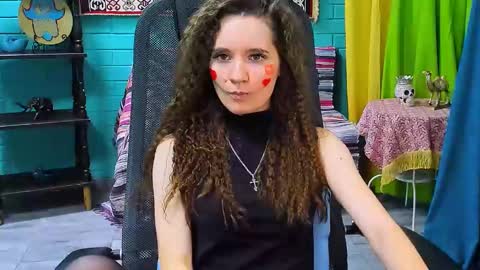 Snapshot of zianichols chatting on February 14, 12:36 pm zianichols online show from February 14, 12:36 pm