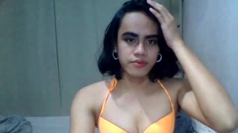 Snapshot of zianzamora4 chatting on July 1, 7:35 pm zianzamora4 online show from July 1, 7:35 pm