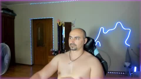 Ziesh online show from June 12, 3:22 pm