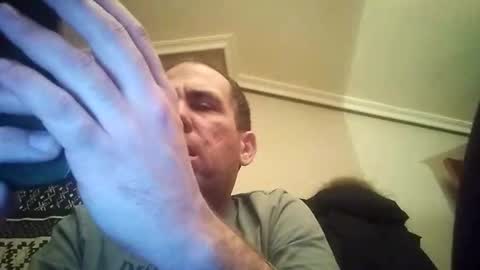 Snapshot of zigor13 chatting on February 9, 7:51 pm zigor13 online show from February 9, 7:51 pm