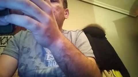 Snapshot of zigor13 chatting on February 10, 8:02 pm zigor13 online show from February 10, 8:02 pm