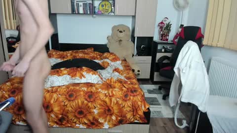 Snapshot of zincky chatting on January 9, 4:28 pm zincky online show from January 9, 4:28 pm