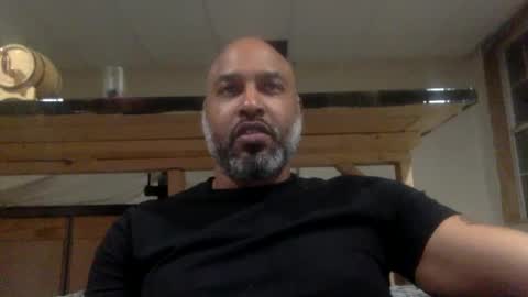 Snapshot of zionlion22 chatting on January 13, 2:18 am zionlion22 online show from January 13, 2:18 am