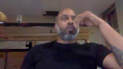 Snapshot of zionlion22 chatting on January 23, 6:39 am zionlion22 online show from January 23, 6:39 am