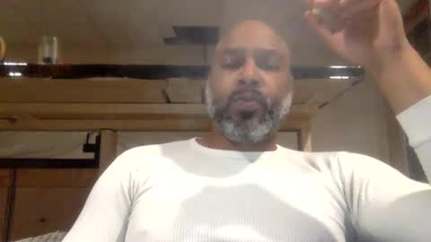 Snapshot of zionlion22 chatting on January 27, 3:47 am zionlion22 online show from January 27, 3:47 am