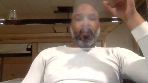 Snapshot of zionlion22 chatting on January 28, 12:15 am zionlion22 online show from January 28, 12:15 am