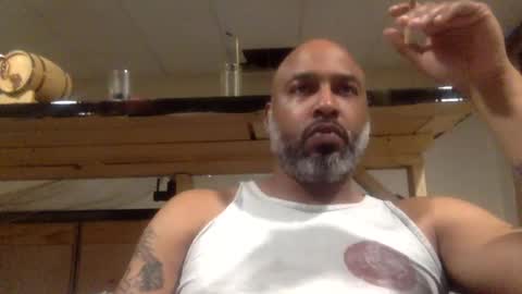 Snapshot of zionlion22 chatting on February 11, 1:20 am zionlion22 online show from February 11, 1:20 am