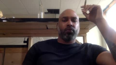 Snapshot of zionlion22 chatting on February 18, 3:32 pm zionlion22 online show from February 18, 3:32 pm