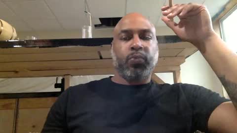 Snapshot of zionlion22 chatting on February 23, 10:53 pm zionlion22 online show from February 23, 10:53 pm