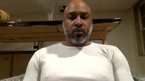 Snapshot of zionlion22 chatting on March 3, 1:42 am zionlion22 online show from March 3, 1:42 am