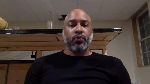 Snapshot of zionlion22 chatting on March 7, 4:24 am zionlion22 online show from March 7, 4:24 am