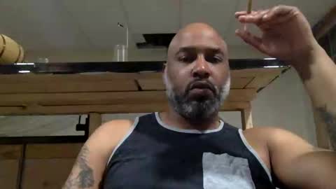 Snapshot of zionlion22 chatting on March 12, 12:31 am zionlion22 online show from March 12, 12:31 am