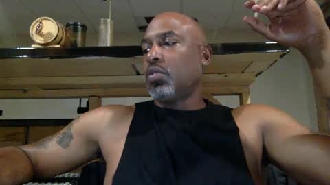 Snapshot of zionlion22 chatting on September 21, 1:07 am zionlion22 online show from September 21, 1:07 am