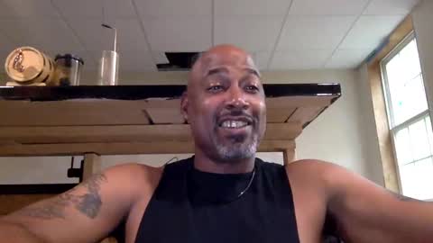 Snapshot of zionlion22 chatting on September 27, 8:14 pm zionlion22 online show from September 27, 8:14 pm