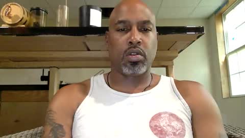 Snapshot of zionlion22 chatting on October 4, 2:15 pm zionlion22 online show from October 4, 2:15 pm