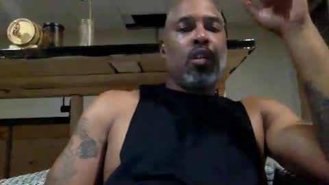 Snapshot of zionlion22 chatting on October 9, 1:36 am zionlion22 online show from October 9, 1:36 am