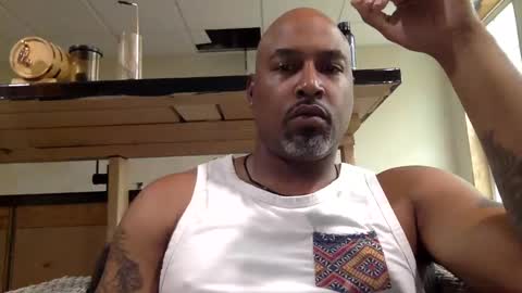 Snapshot of zionlion22 chatting on October 18, 3:02 pm zionlion22 online show from October 18, 3:02 pm