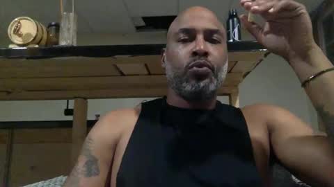 Snapshot of zionlion22 chatting on November 2, 1:19 am zionlion22 online show from November 2, 1:19 am