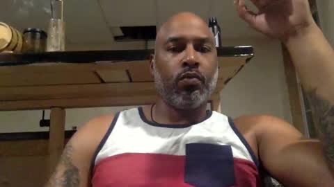 Snapshot of zionlion22 chatting on November 5, 1:27 am zionlion22 online show from November 5, 1:27 am