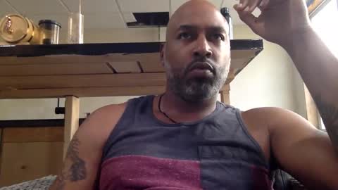 Snapshot of zionlion22 chatting on November 9, 7:23 pm zionlion22 online show from November 9, 7:23 pm