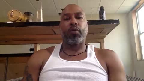 Snapshot of zionlion22 chatting on November 15, 4:58 pm zionlion22 online show from November 15, 4:58 pm