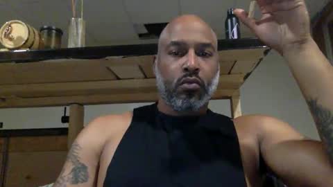 Snapshot of zionlion22 chatting on November 27, 2:24 am zionlion22 online show from November 27, 2:24 am