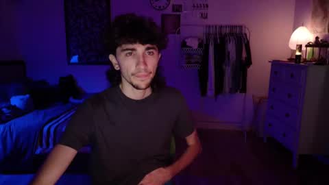 Snapshot of zipdown_ chatting on September 28, 3:23 am zipdown online show from September 28, 3:23 am