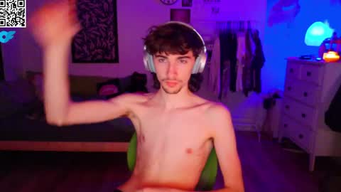 zipdown online show from April 9, 4:23 am