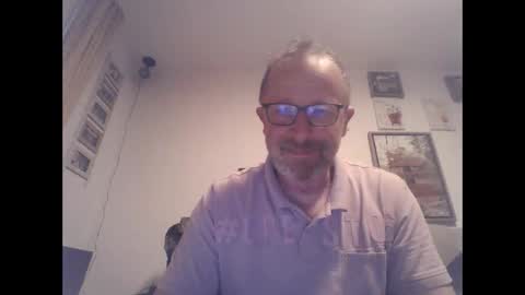 Zippi online show from September 20, 8:32 pm