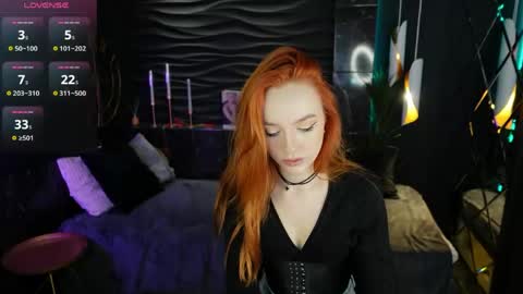 Snapshot of zlata_az chatting on May 1, 2:43 pm Zlata online show from May 1, 2:43 pm