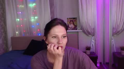 Snapshot of zlatagoddess chatting on May 10, 8:47 pm Zlata online show from May 10, 8:47 pm