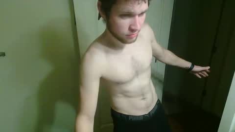 Snapshot of zmatthew859 chatting on March 16, 12:17 am Alfa matt69 online show from March 16, 12:17 am