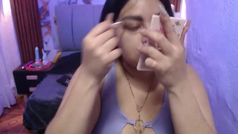 Snapshot of zoe_0111 chatting on November 3, 1:12 pm zoe_0111 online show from November 3, 1:12 pm