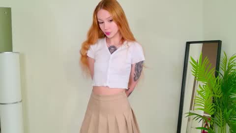 Im Zoe online show from January 15, 5:45 am