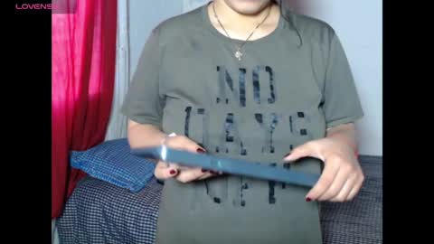 Zoe Bronw online show from December 5, 11:16 am