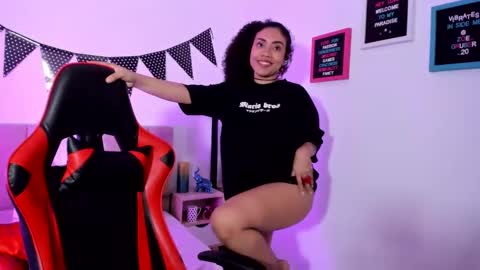 Zoe Gruber online show from December 2, 2:42 am