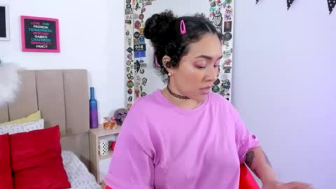 Zoe Gruber online show from January 19, 11:21 pm