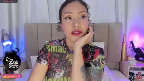 Zoe Gruber online show from September 13, 2:55 am