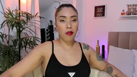 Zoe Gruber online show from November 23, 9:47 pm