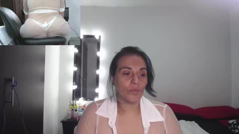 zoe hotxxx online show from February 9, 11:57 pm