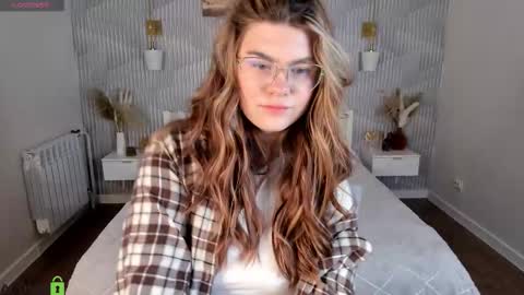 Zoe online show from February 16, 6:31 am