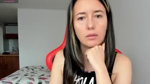 ZOE online show from August 9, 6:57 pm