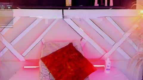 Zoey  online show from April 7, 10:20 pm