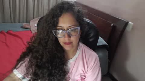 Snapshot of zoe_koller chatting on September 16, 2:23 am Zoe Koller online show from September 16, 2:23 am